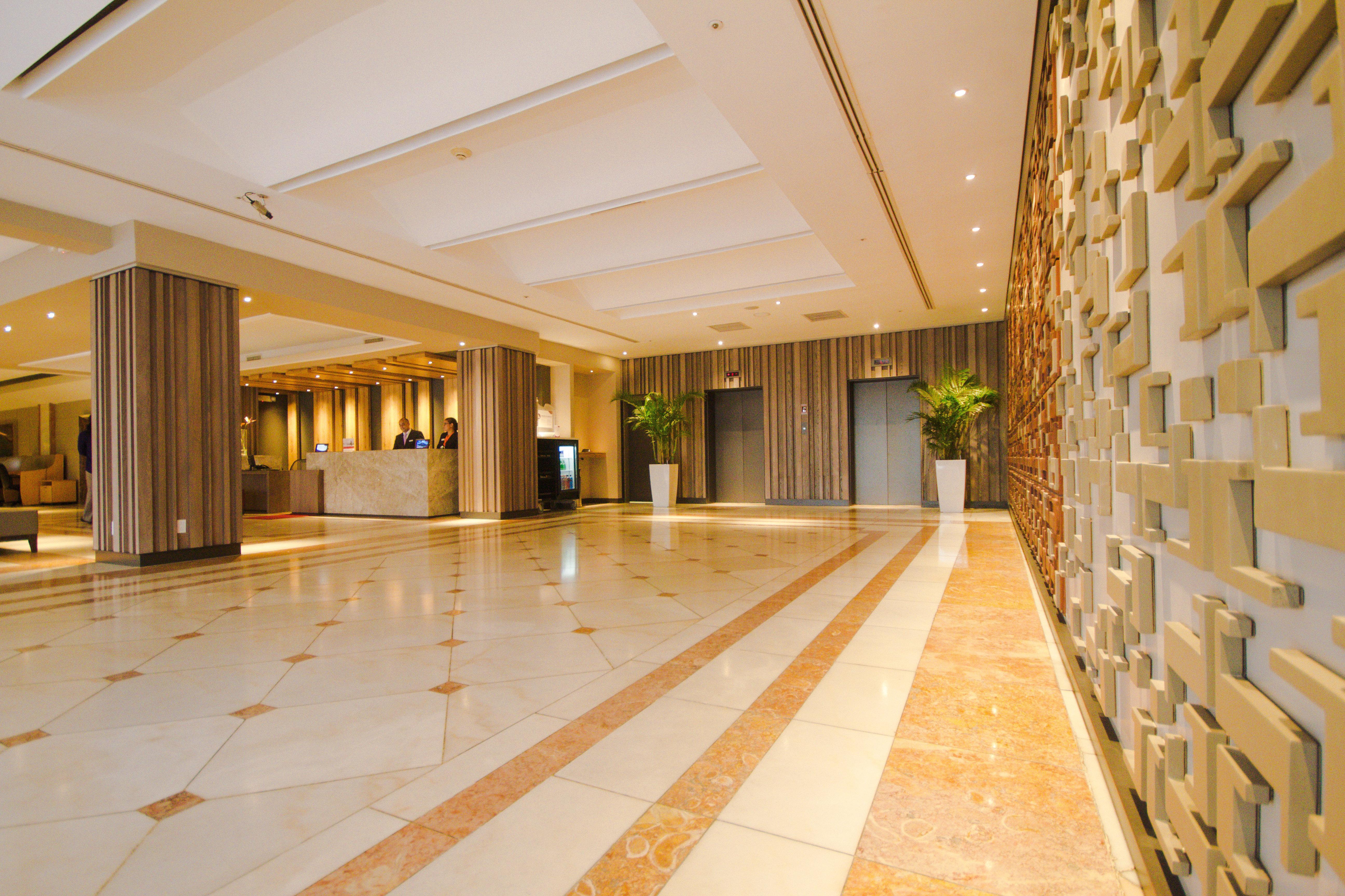 Hotel Crowne Plaza Managua By Ihg Exterior foto