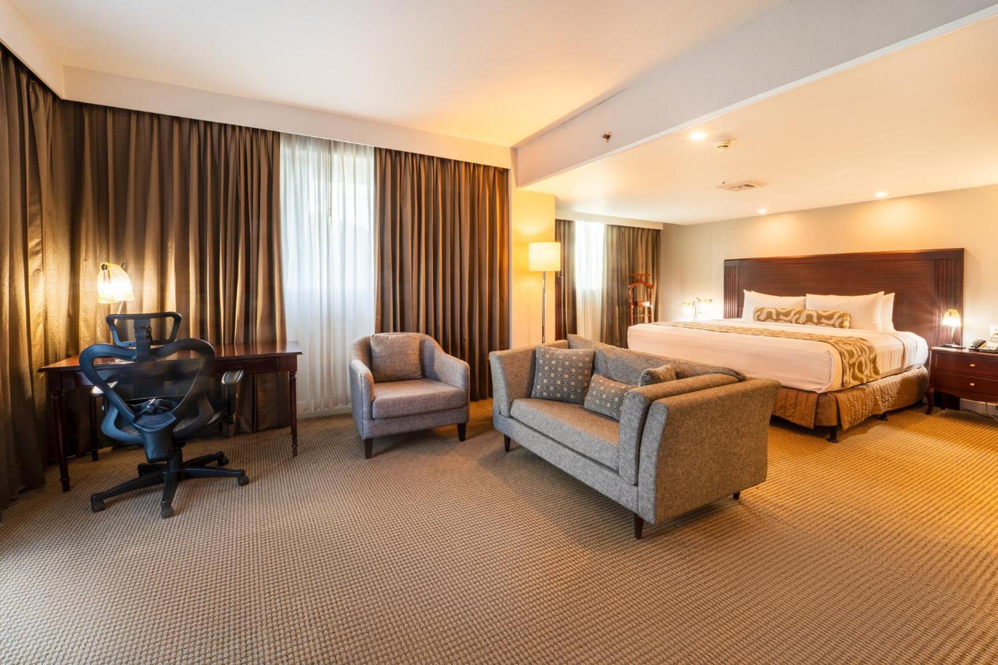 Hotel Crowne Plaza Managua By Ihg Exterior foto